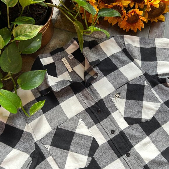 SKO BUFFS! CU Boulder Ladies Flannel Buffalo Check Top (NEW) - Picture 2 of 16